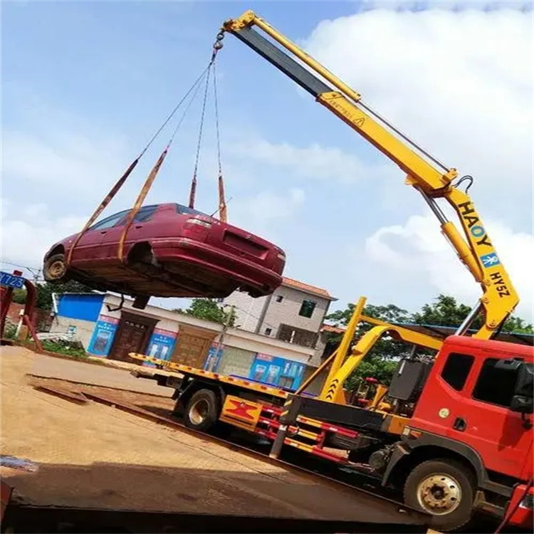 坡心镇吊车救援小汽车怎么吊