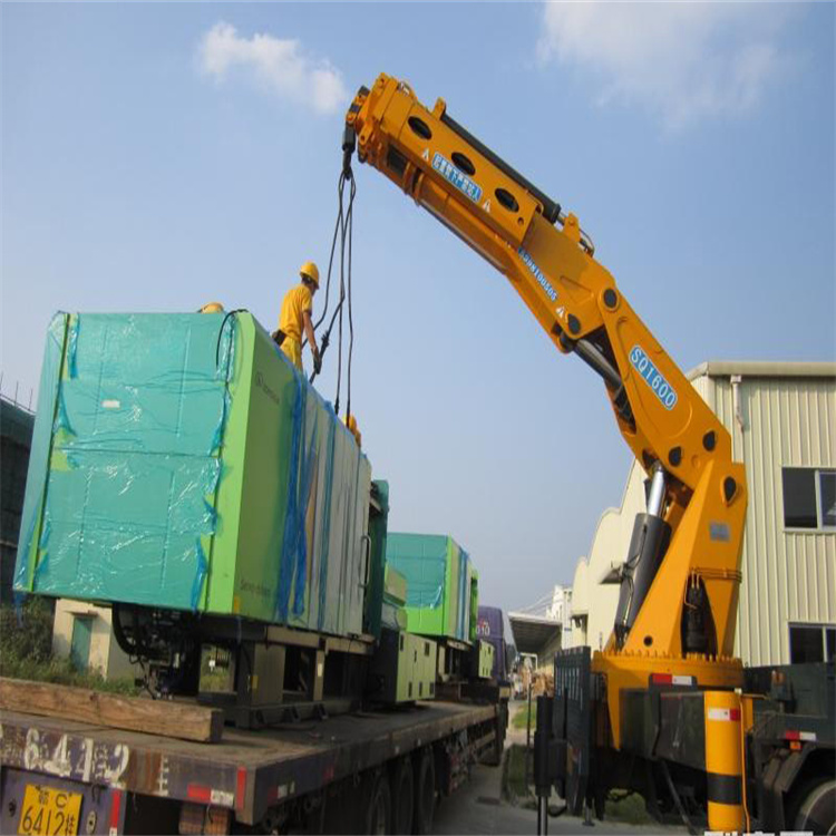 坡心镇附近哪有出租随车吊的